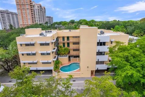 525 Coral Way Coral Gables FL 33134