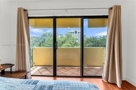525 Coral Way Coral Gables FL 33134