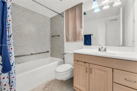 525 Coral Way Coral Gables FL 33134