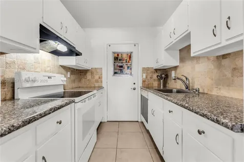 525 Coral Way Coral Gables FL 33134