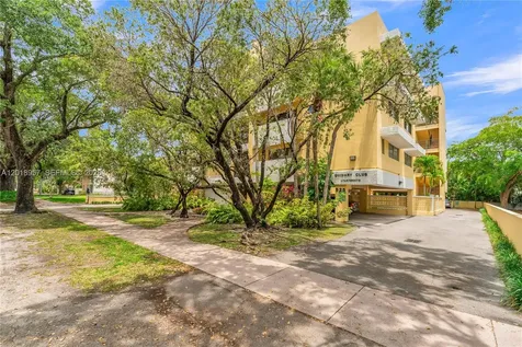 525 Coral Way Coral Gables FL 33134