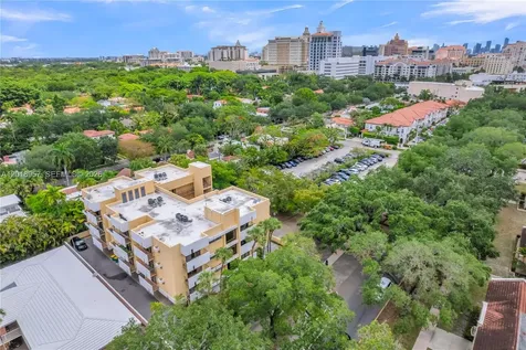 525 Coral Way Coral Gables FL 33134