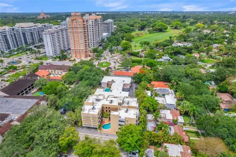 525 Coral Way Coral Gables FL 33134