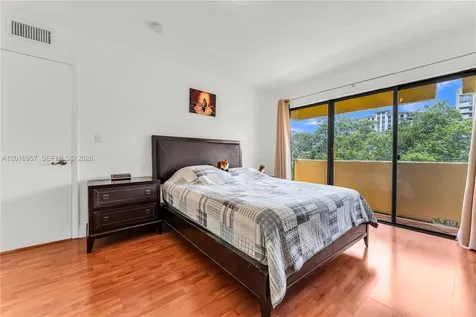 525 Coral Way Coral Gables FL 33134