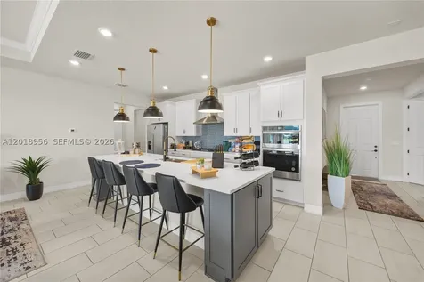 4549 W Pinehurst Trail W Oakland Park FL 33309