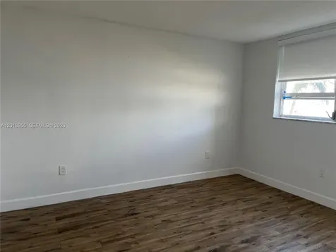 2910 Point East Drive Aventura FL 33160