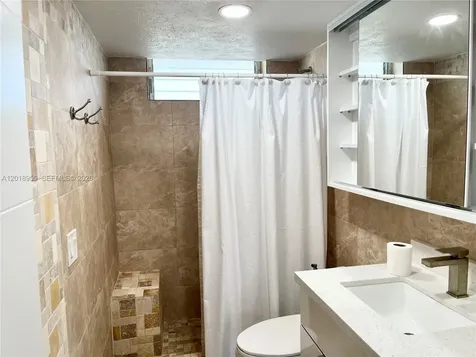 2910 Point East Drive Aventura FL 33160