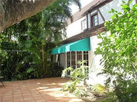 404 Viscaya Avenue Coral Gables FL 33134