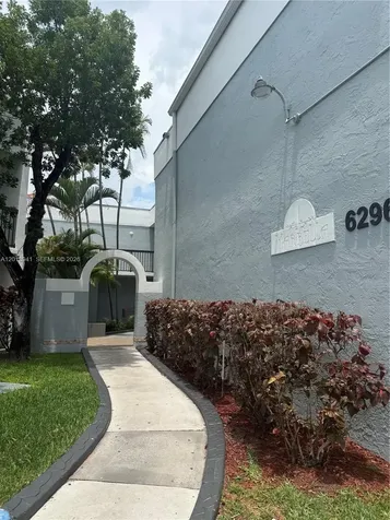 6296 NW 186th Street Hialeah FL 33015
