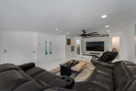 3080 SW 111th Avenue Miami FL 33165