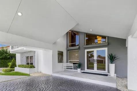 3080 SW 111th Avenue Miami FL 33165