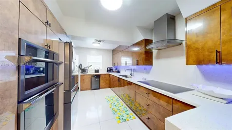 3617 NW 37th Street Lauderdale Lakes FL 33309