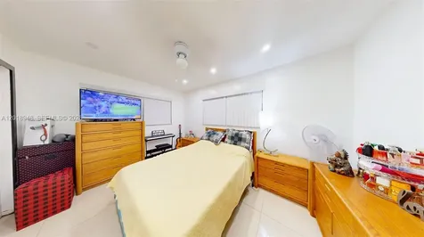 3617 NW 37th Street Lauderdale Lakes FL 33309