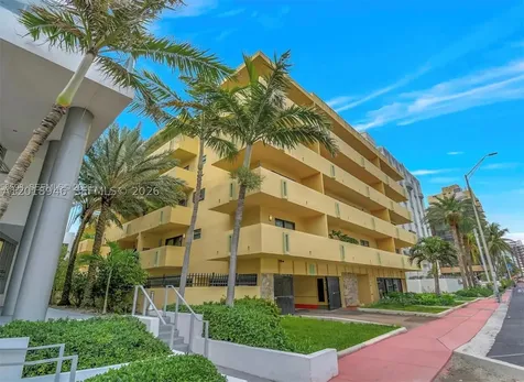 2924 Collins Avenue Miami Beach FL 33140