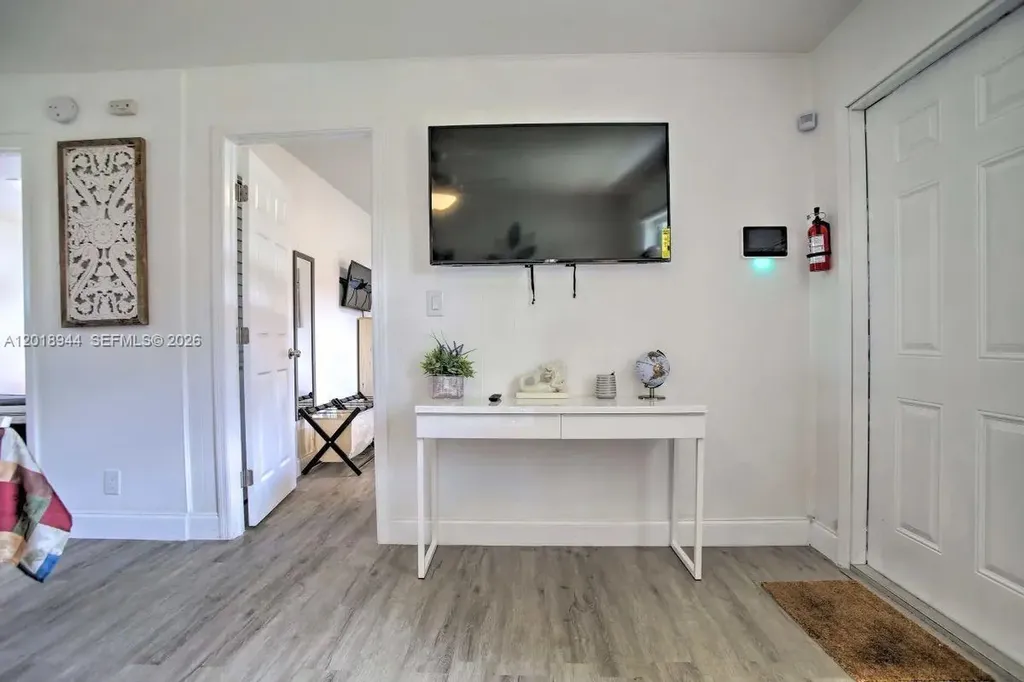 2703 NW 13th Street Fort Lauderdale FL 33311