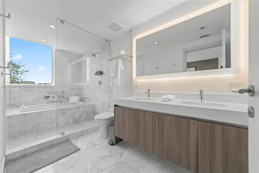 401 N Birch Road Fort Lauderdale FL 33304