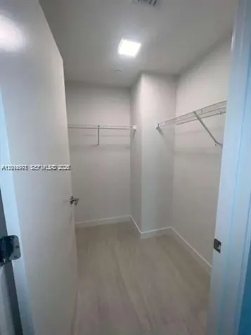 77 SE 5th Street Miami FL 33131