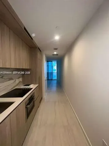 77 SE 5th Street Miami FL 33131