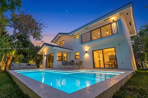 1415 Trillo Avenue Coral Gables FL 33146