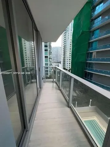 77 SE 5th Street Miami FL 33131