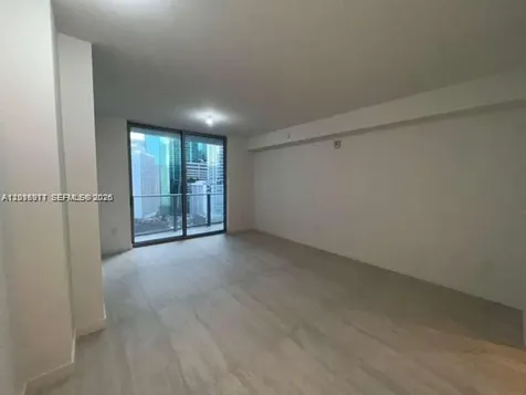 77 SE 5th Street Miami FL 33131