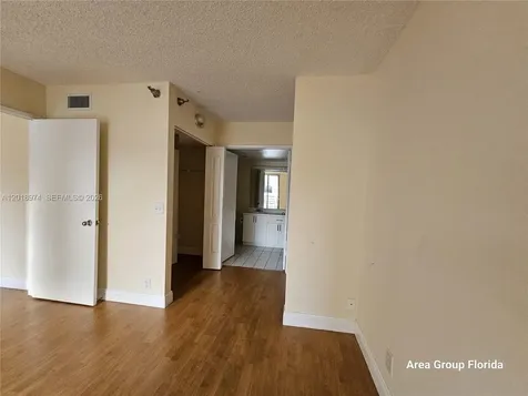3300 NE 191st Street Aventura FL 33180