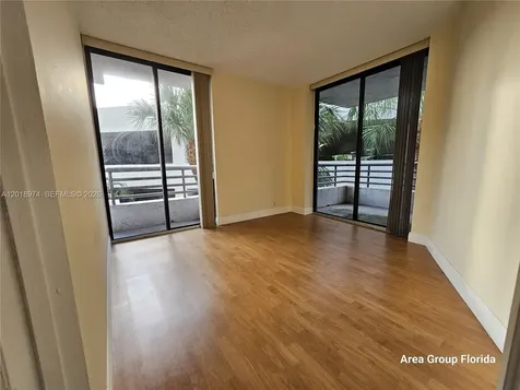 3300 NE 191st Street Aventura FL 33180