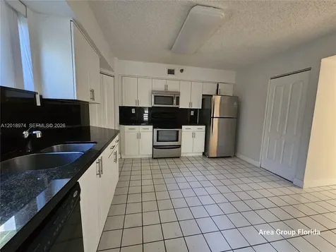 3300 NE 191st Street Aventura FL 33180