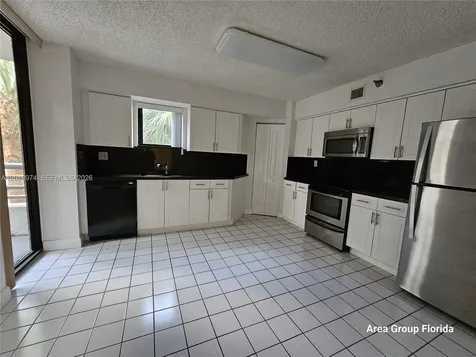 3300 NE 191st Street Aventura FL 33180