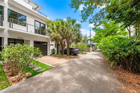 3376 Perry Frow Drive Miami FL 33133