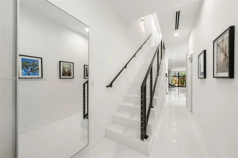 3376 Perry Frow Drive Miami FL 33133