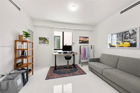 3376 Perry Frow Drive Miami FL 33133