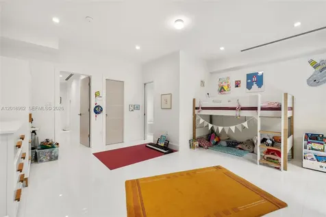 3376 Perry Frow Drive Miami FL 33133