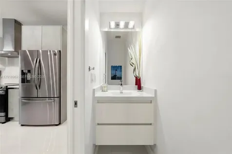 3376 Perry Frow Drive Miami FL 33133