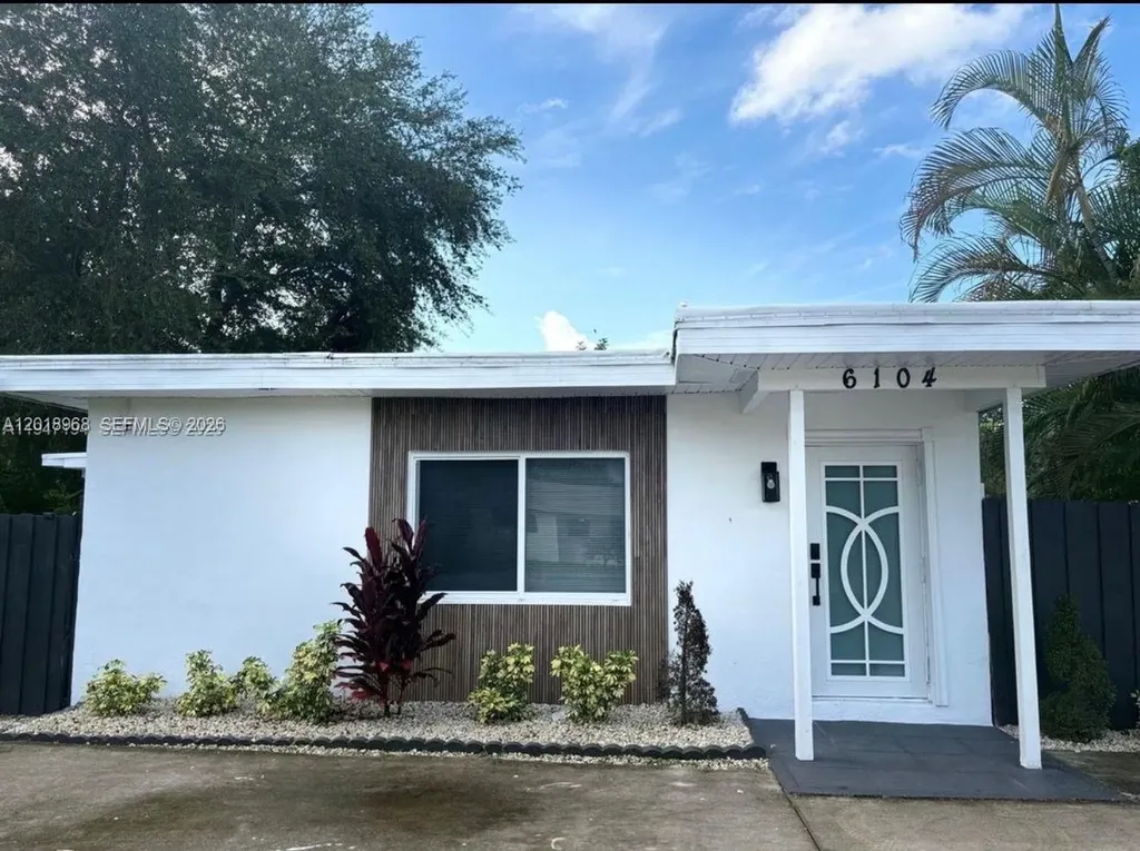 6104 SW 33rd Street Miramar FL 33023