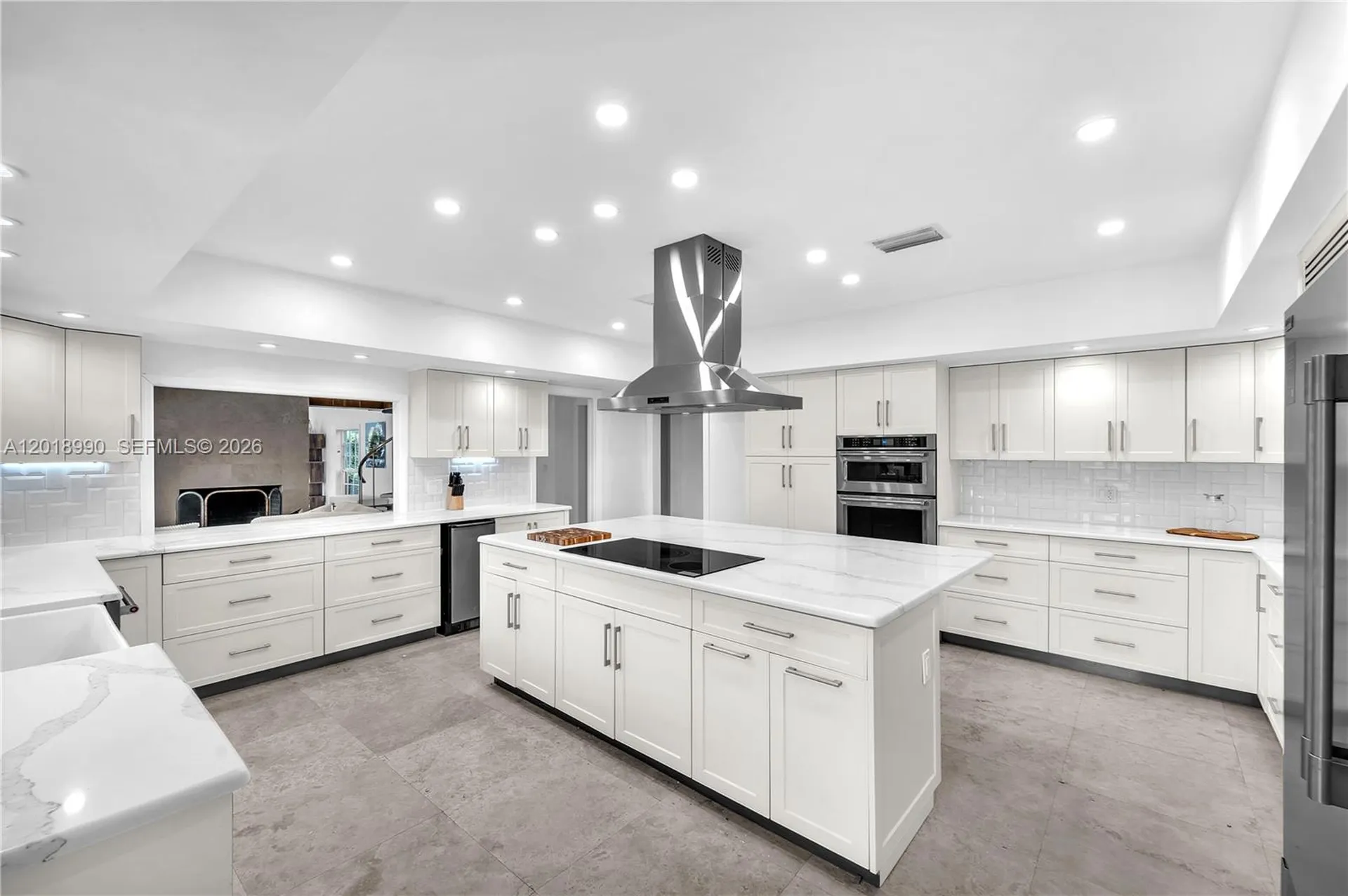 4440 NE 23rd Avenue Lighthouse Point FL 33064