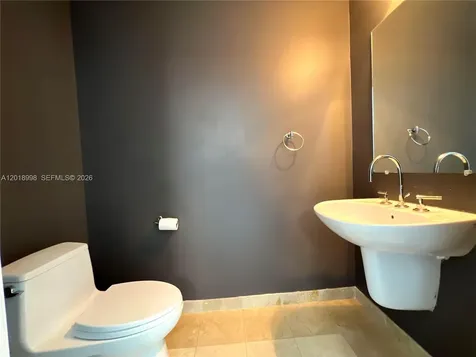 6515 Collins Avenue Miami Beach FL 33141