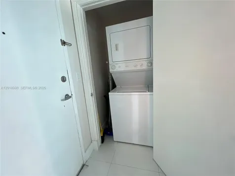6515 Collins Avenue Miami Beach FL 33141