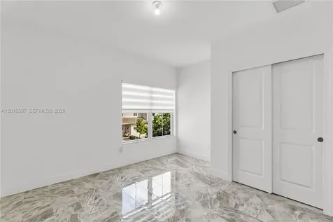 582 Parsons Way Deerfield Beach FL 33442