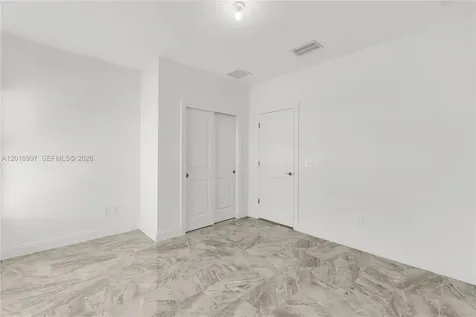 582 Parsons Way Deerfield Beach FL 33442