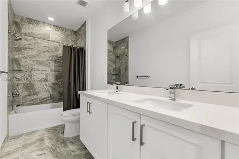 582 Parsons Way Deerfield Beach FL 33442