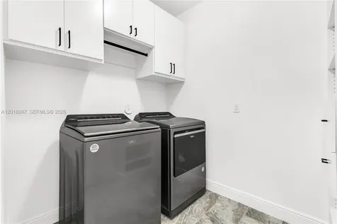 582 Parsons Way Deerfield Beach FL 33442