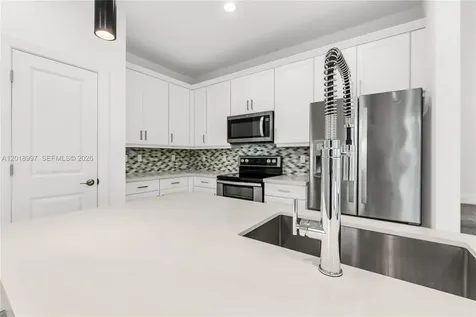 582 Parsons Way Deerfield Beach FL 33442