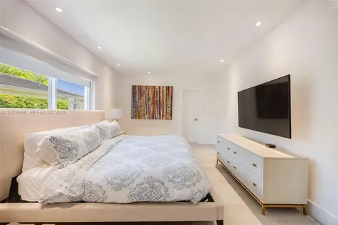7230 Vistalmar Street Coral Gables FL 33143