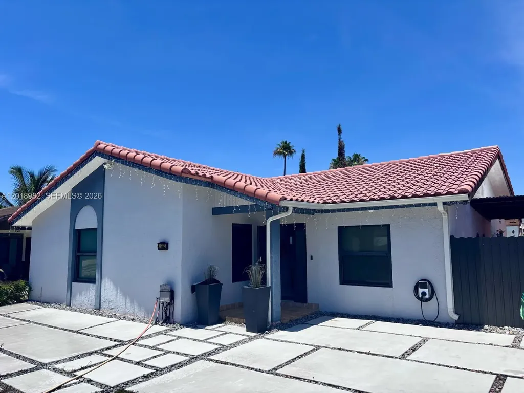 15385 SW 79th Terrace Miami FL 33193