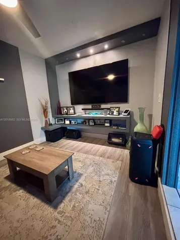 15385 SW 79th Terrace Miami FL 33193