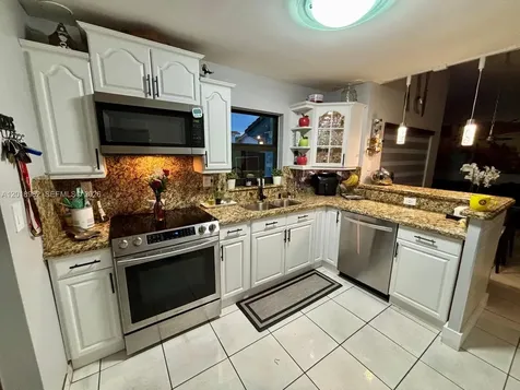 15385 SW 79th Terrace Miami FL 33193