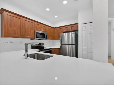12441 SW 124th Terrace Miami FL 33186