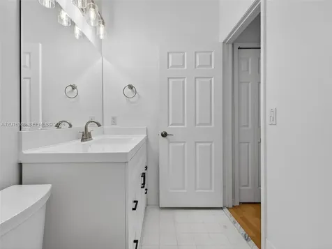 12441 SW 124th Terrace Miami FL 33186