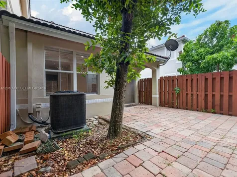 12441 SW 124th Terrace Miami FL 33186